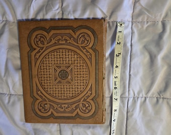 Vintage mid century double embossed folio style leatherette picture frame 9 x 7.5