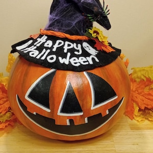 Pumpkins,Halloween Decorations,Pumpkin Candy Dish,Gourd Bowl,Fall Decorations,Halloween Party Supplies,Gourds,Handpainted Gourds,Gourd Art