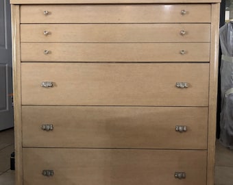 MCM Chest of Drawers by United Furniture Corporation