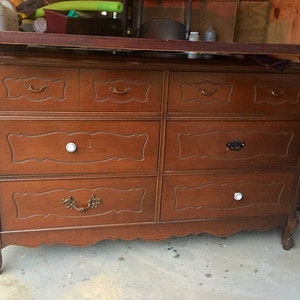 French Provincial Dresser -Customizable