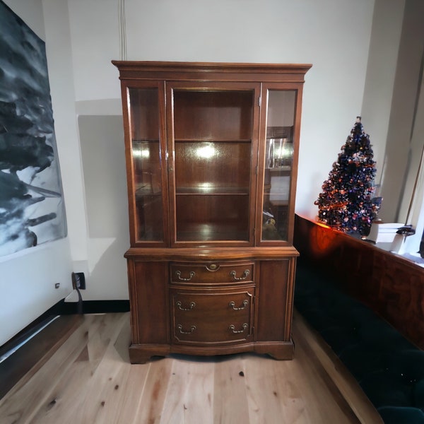 Mahogany China Hutch - Customizable