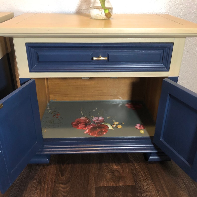 Stunning Thomasville Nightstands/bedside Tables Custom Etsy