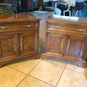 Vintage drexel outlet heritage furniture