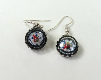 Compass earrings, Compass dangel earrings, Travel earrings, Vacation earrings, Compass jewelry