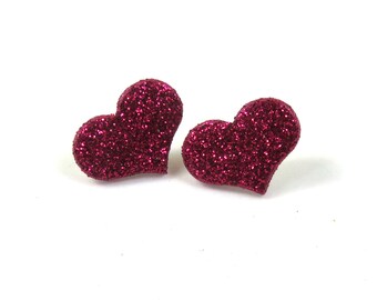 Orecchini cuore rosa scintillante, scintillante cuori borchie, orecchini fucsia, orecchini cuore bella, piccolo cuore...