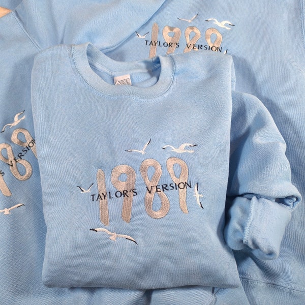 Taylor Swift Sweatshirt / 1989 Taylors Version / Swifite Gift / Taylor Sweater / Swiftie Sweatshirt / Taylors 1989 Album / Swiftie Merch