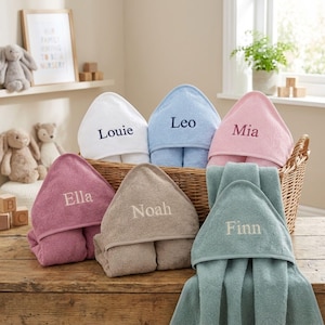 Personalised Hooded Baby Towel / Cotton Baby Bath Towel with Hood / Embroidered Name Design / Baby Shower Gift Ideas