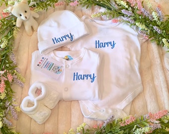 Personalised Baby Name Sleepsuit / 2024 Baby Grow / New Baby Gift / Surname or Name Baby Vest / Pregnancy Announcement / Coming Home Outfit