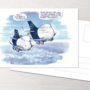 Könnte beinhalten: Eine humorvolle Postkarte mit zwei Cartoon-Flugzeugen im Flug, mit Lufthansa-Branding. Ein Flugzeug sagt: „Mama, ich habe Ameisen im Bauch!“ Das andere antwortet: „Oh nein, Liebling, das sind die fleißigen Flugbegleiter, die unsere hungrigen Passagiere füttern!“