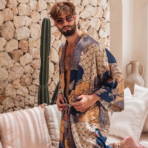 Peignoir kimono en soie de Bali pour homme avec poches, longue robe de chambre en satin, cadeau d'anniversaire pour lui, robe de chambre confortable avec poches, maxi peignoir surdimensionné