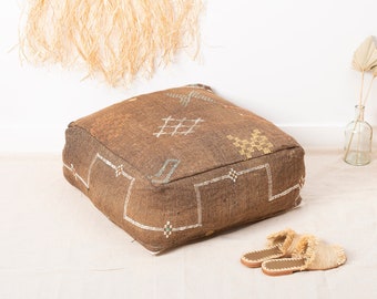 Moroccan Pouf - Floor Pillow - Cactus Silk Pouf -    -  Boho Kilim Pouf - Moroccan Floor Cushion No.121