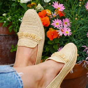 Natural Raffia Loafers / Raffia Moccasins / Raffia Shoes / Moroccan Fringed Shoes / Raffia Sandals / Flat Sandals / Boho Shoes image 3