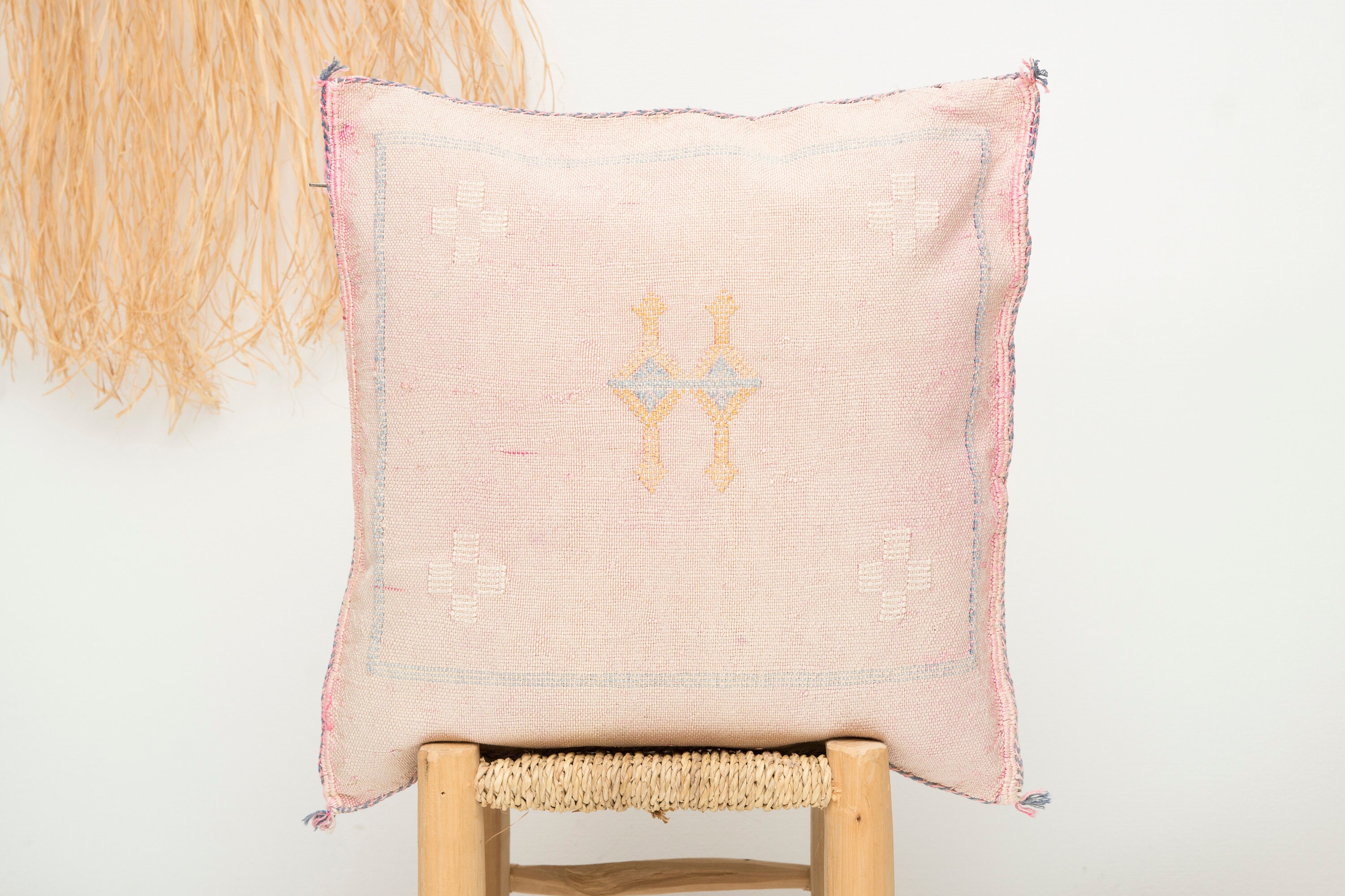pink moroccan pillow