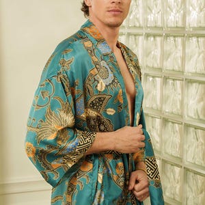 Men's Emerald Green Satin Kimono Robe, Bali Batik Luxury Dressing Gown with Pockets image 14