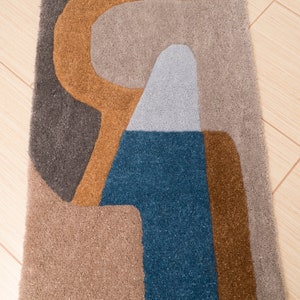 100% Sheep's Wool Abstract Small Tufted Rug