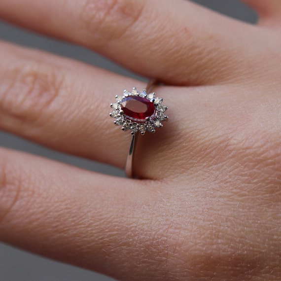 White Gold Ring 18K, With Ruby Stone 0,75ct and 16 Diamonds Vs, Engagement  Ring, Luxury Ring, NFREE SHIPPING, Lure Jewelry, Natural Ruby - Etsy