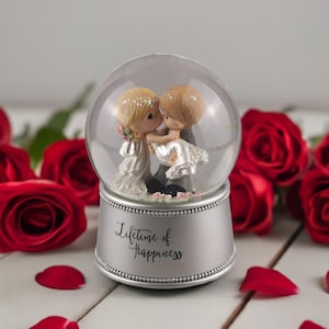 追加料金なし、カスタマイズ彫刻可能なミュージカルスノードーム、結婚式用スノードーム、カップル用スノードーム、記念日用スノードーム