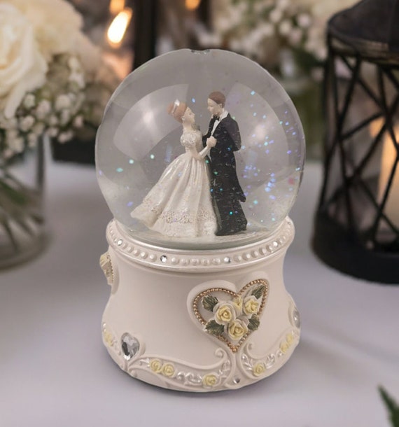 シーグラスアート『 Happy Wedding♡♡～snow globe 』 シーグラスアート『 Happy Wedding♡♡～snow とりつける globe 』