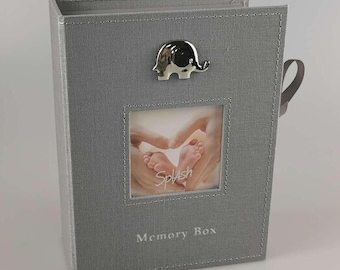 Angepasste Baby-Andenken-Box, gravierte Baby-Box, Geschenk für Baby, Jungen, Mädchen Personalisierte Andenken-Box, neugeborene Andenken-Box