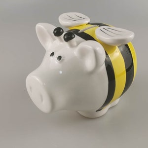 Customized Piggy bank, Engraved Fly pig bank, Personalized Piggy Bee Piggy bank, Coin bank, Money box, Gift for Christmas, Birthday, Daily