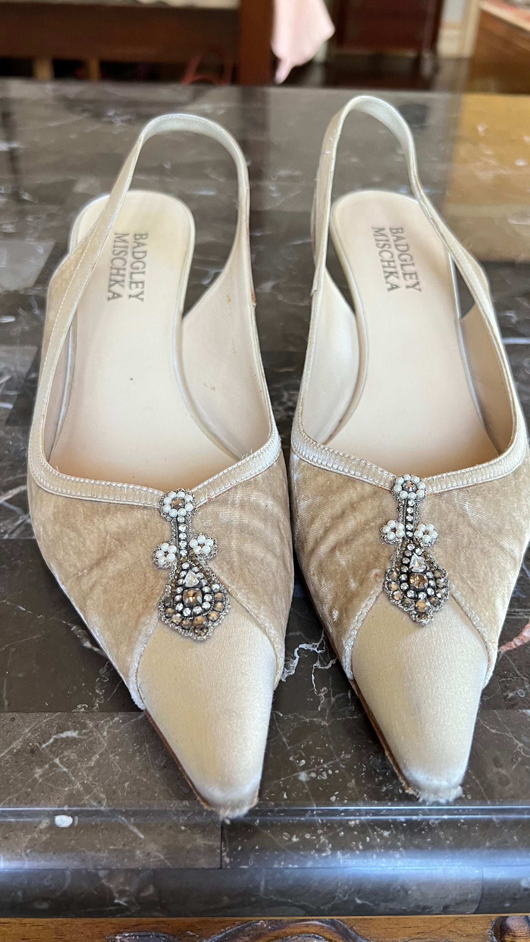 Badgley mischka shoes deals