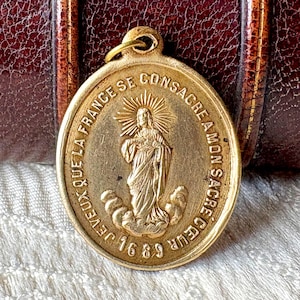 1889 Antique French Jesus pendant Sacred Heart, rare vintage Jesus catholic medal of Sacred Heart bi-centenial, Jesus devotion gift