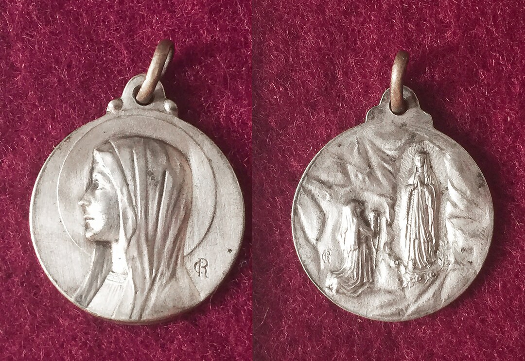 Vintage French Virgin Mary Catholic Religious Medal Lourdes, Blessed ...