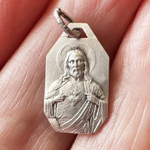 Pendentif Jésus Coeur vintage français argenté, médaille catholique Sacré Coeur Jésus et Marie N.D Scapulaire, cadeau dévotion Jésus Coeur