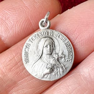 Vintage French St Therese pendant, catholic medal of Saint Therese Child Jesus, Therese of Lisieux charm religious gift, silver metal