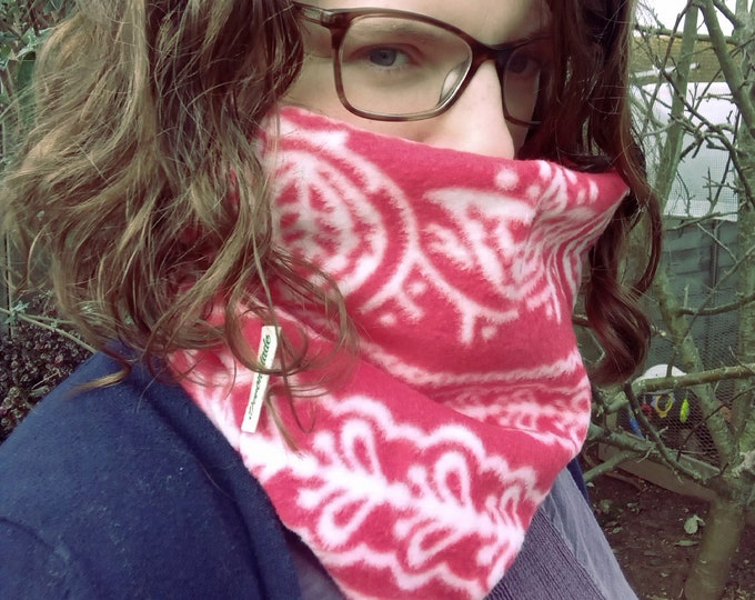Neck Warmer Scandinavian Red Print Fleece Gaiter/Cowl/Snood for Toddler/Child/Teenager/Adult