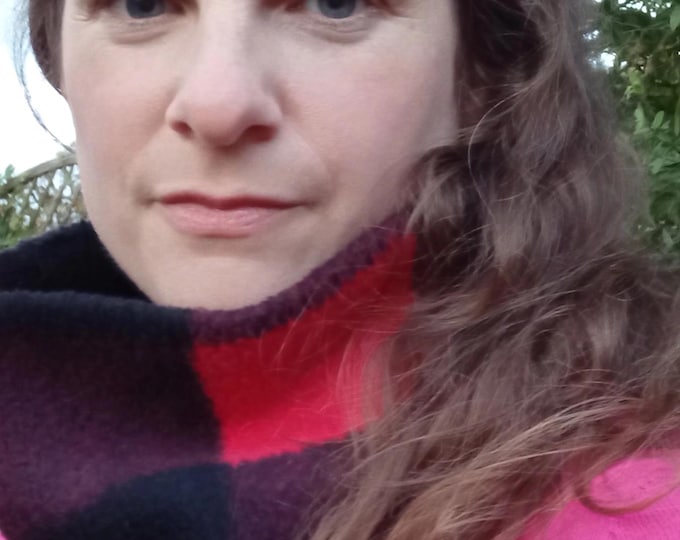 Plaid Sherpa Fleece Neck Warmer: Cozy Winter Snood