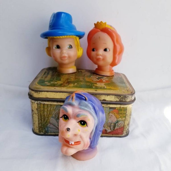 VENDU SÉPARÉMENT vintage Espagnol Famosa Puppet Heads Princesse, Bûcheron et Sorcière. Têtes de marionnettes en plastique. Trésors du cabinet de curiosités.