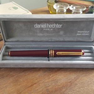 Vintage French Daniel Hechter Monsieur Fountain Pen In Original Box. Burgundy and Gold. 18k Gold Plated Nib. Gift For Him. Gift For Her.
