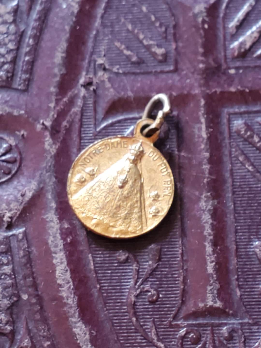 French Notre Dame Religious Pendant: Gold Tone, 2cm Vintage Charm - Etsy