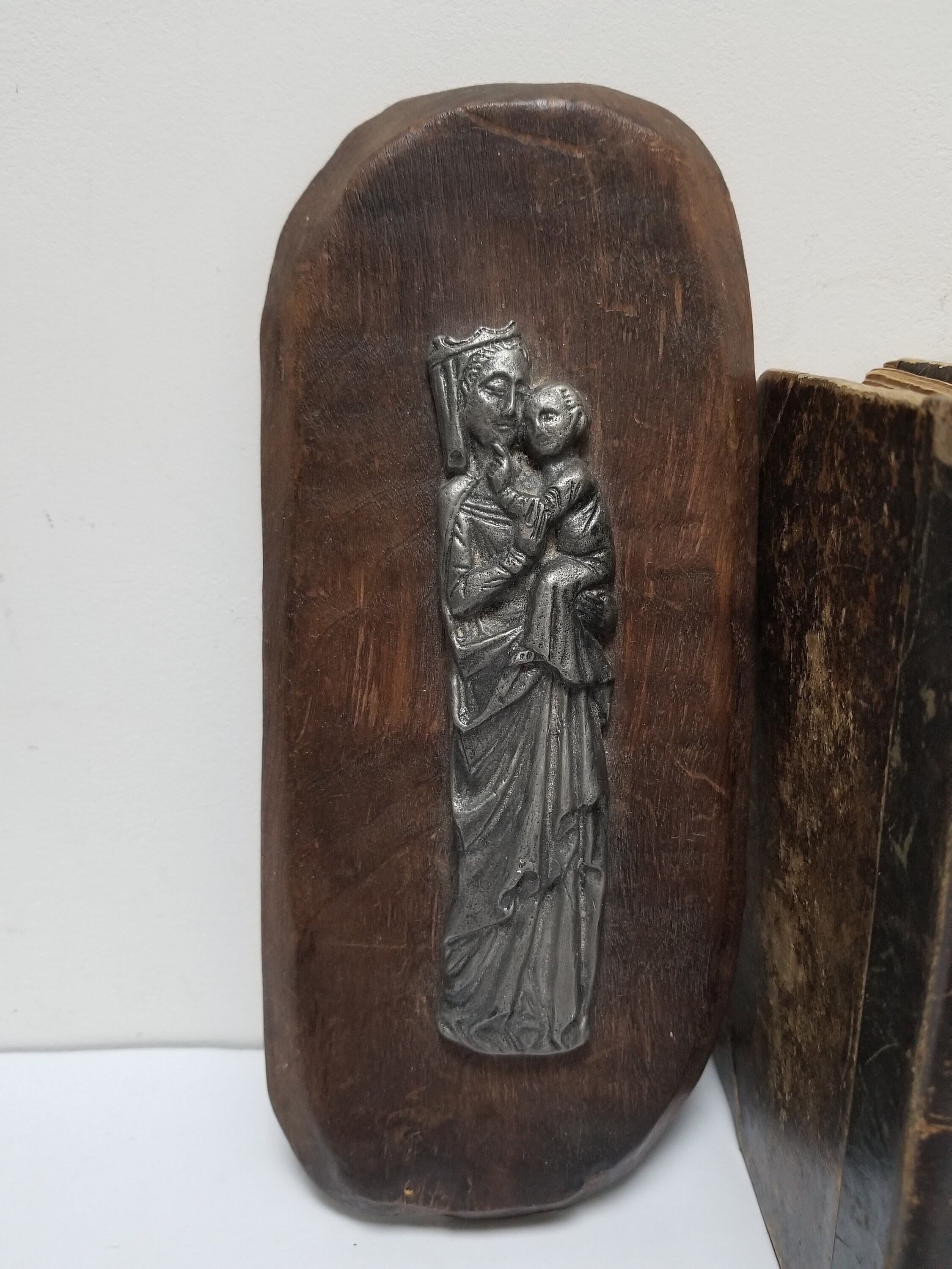 Vintage Français Plaque Religieuse en Bois de La Vierge et L'enfant Jésus. Image Religieuse. Accroch