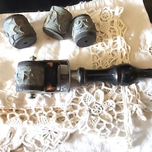 Antique 1900s French Embroidery Roller with 4 Stamps. Scrapbooking. Embroidery Edging. Linen Edging. Art Projects. Embroidery Stencil