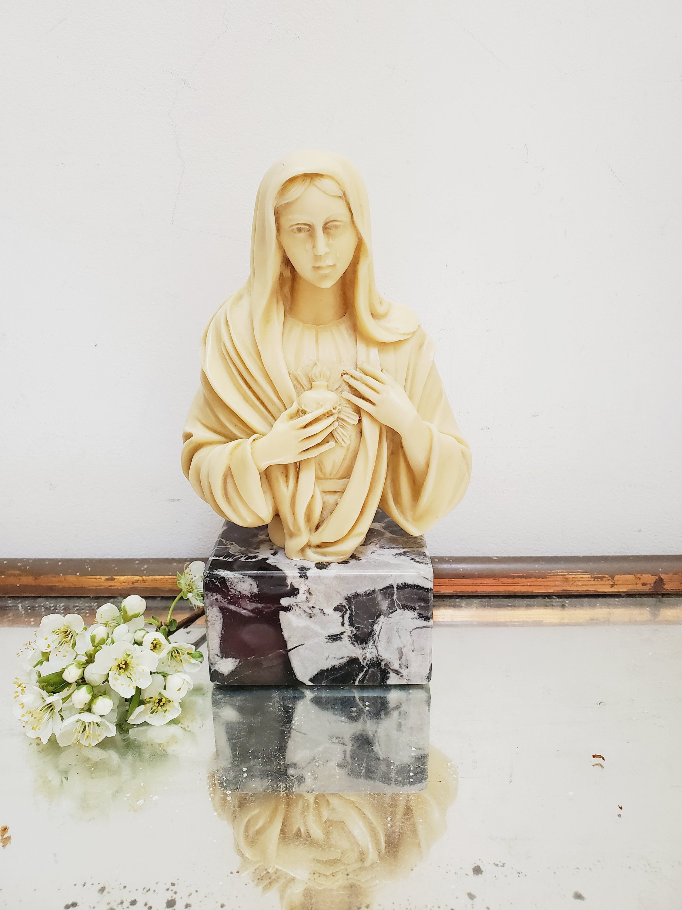 Santini religious statues - Etsy 日本