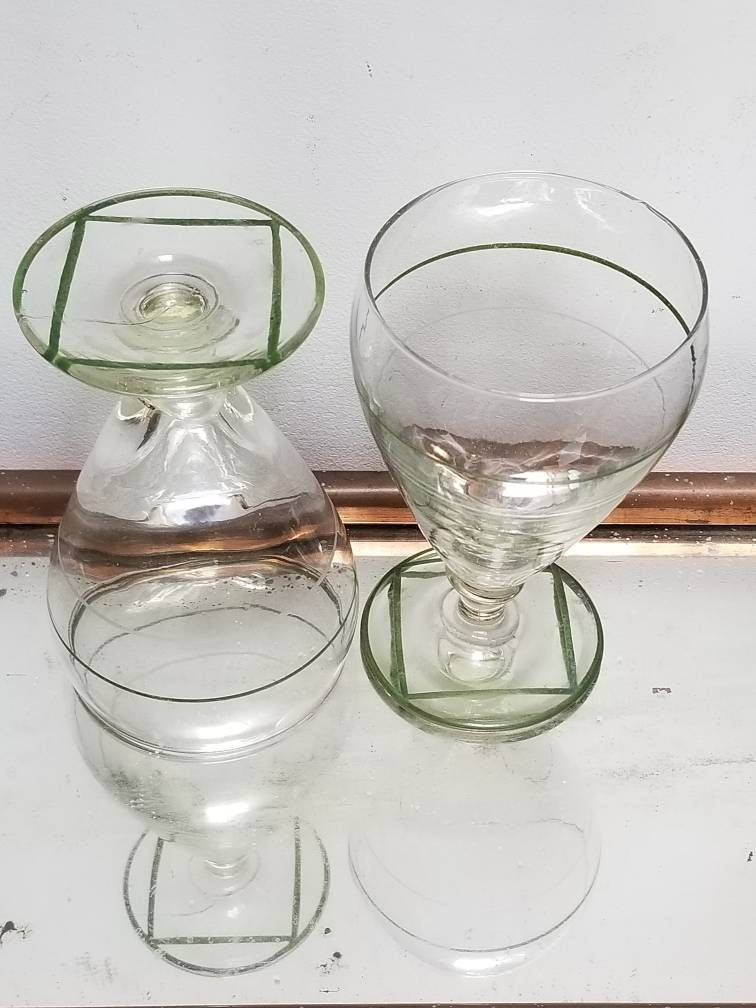 Vintage Français Art Déco Clear Bistro Glasses avec Design Géométrique Vert. 1920-30S Wine/Cocktail 