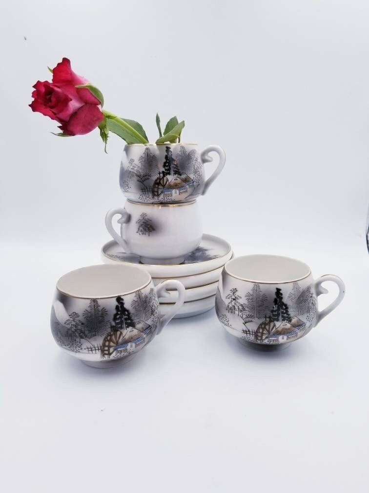 Porcelaine Japonaise Vintage Kutani 4 Cup Set de Mont Fuji Scène Campagne Peinte à La Main avec Geis