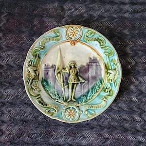 Antique French Barbotine Plate: Joan of Arc, 1800s Decorative Dish - Gloire Honneur Liberté Patrie
