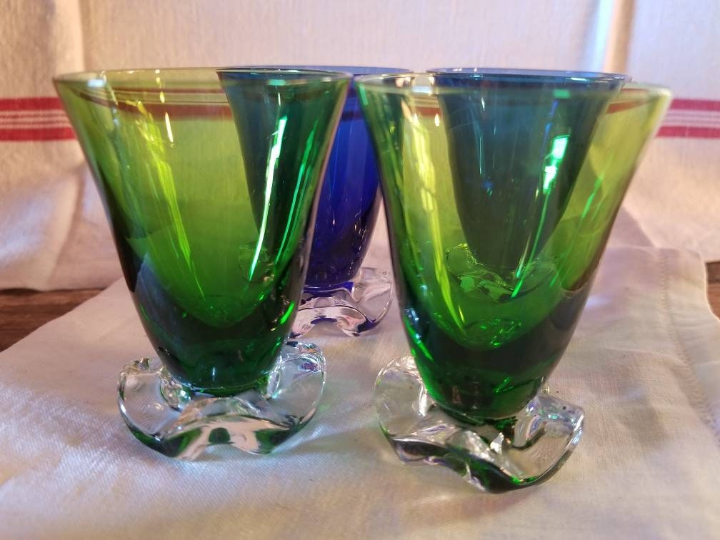 Vintage French Liqueur Glasses: Vallerysthal Portieux Ruffle