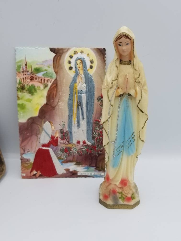 Vintage Français Petite Statue Religieuse de La Vierge Notre Dame Lourdes Marie en Plastique 1960 av