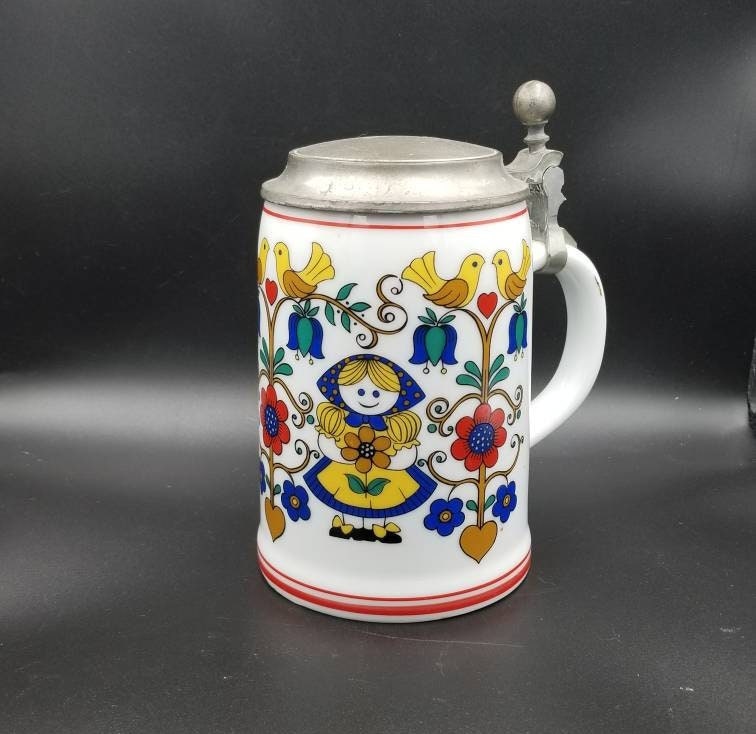 Vintage Rastal Grenzhausen Porcelaine Bière Stein avec Couvercle à Charnière en Métal 1976 Design Ré