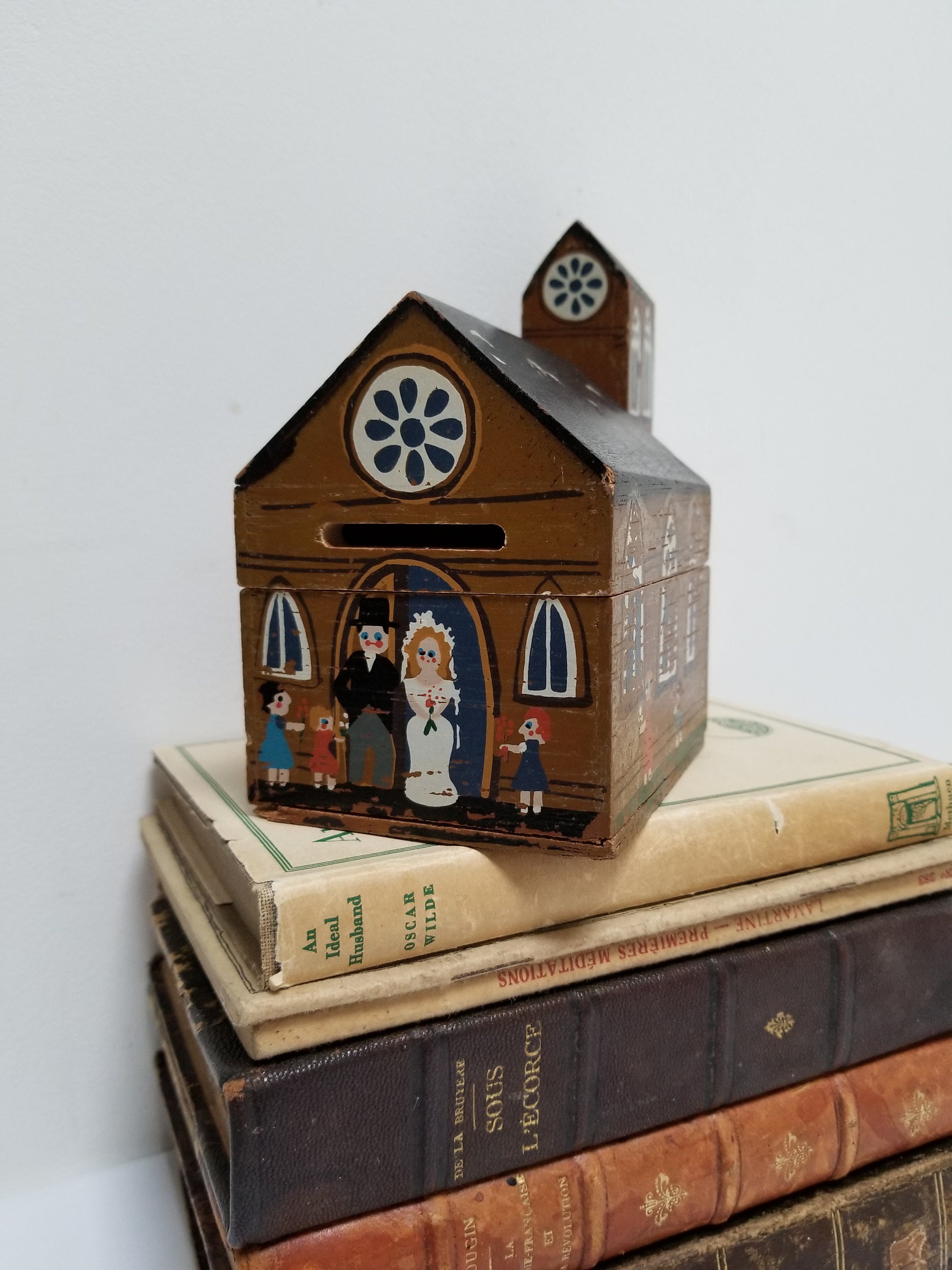 Vintage Handmade Church Money Box. Boîte d'épargne de Mariage. Cadeau Fiançailles. M. et mme Wedding