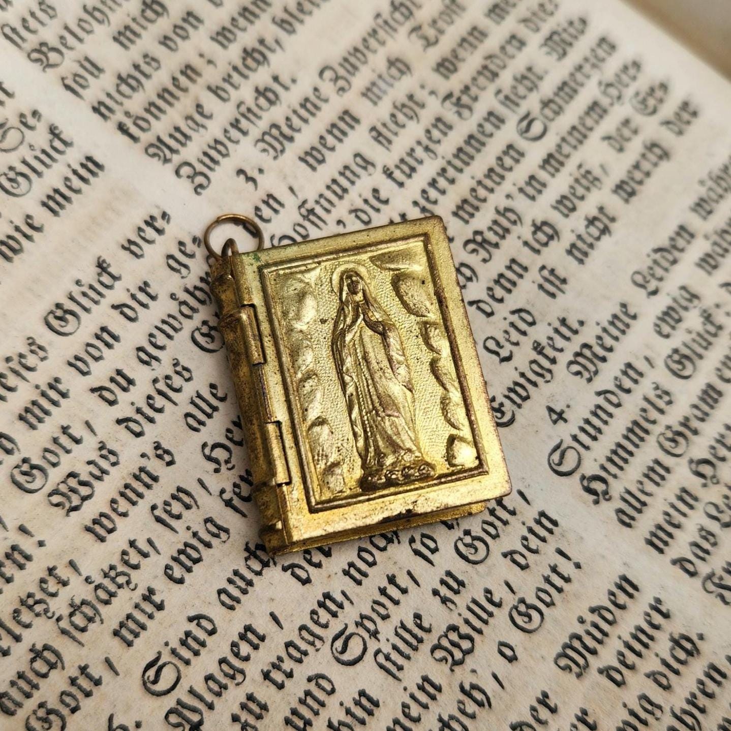 Vintage Vermeil Our Lady of Lourdes Prayer Book Pendant: Pope Pius XII  Centennial Prayer, image size:1438x1438