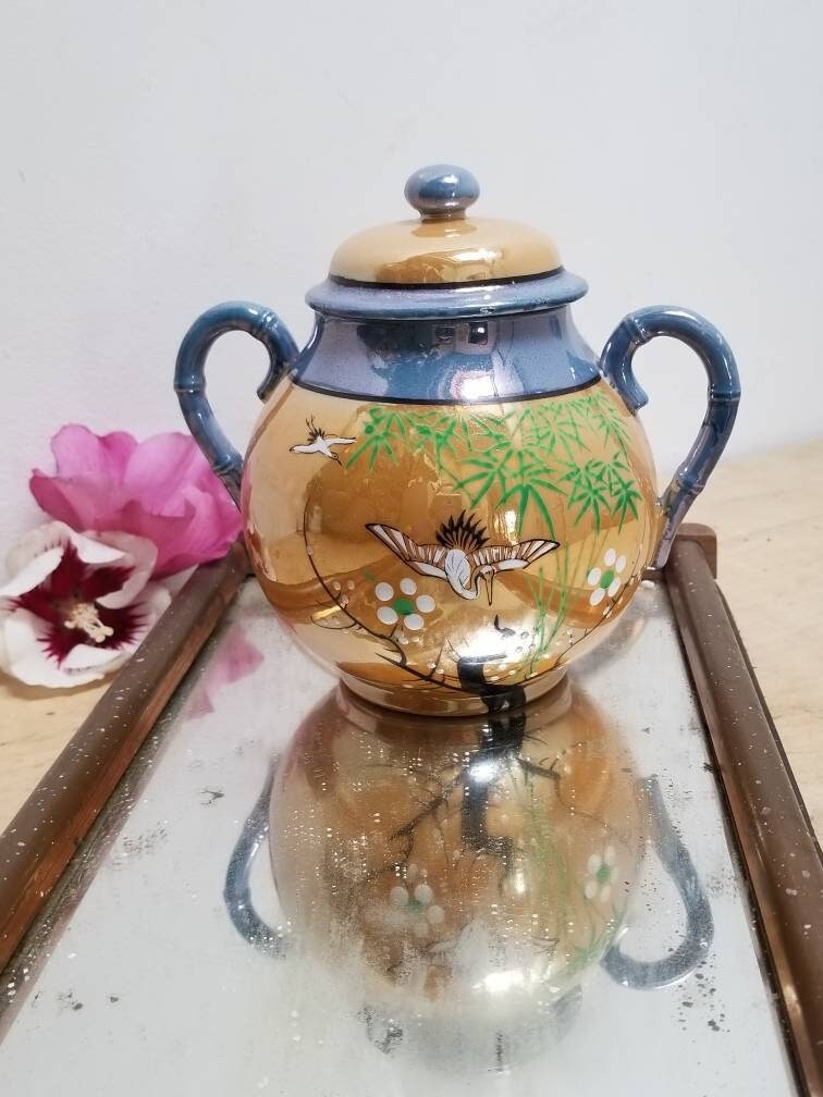 Vintage Japonais Sugar Bowl Lustreware Porcelaine avec Une Grue et Bambou Floraison Arbre Design