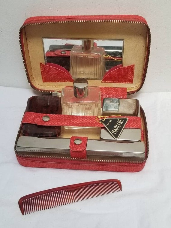 French Vintage Red Vanity Case With Accessories. Vintage 