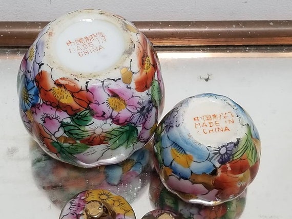 ヴィンテージの中国製花柄ジンジャージャーボウル(蓋付き ヴィンテージの中国製花柄ジンジャージャーボウル(蓋付き