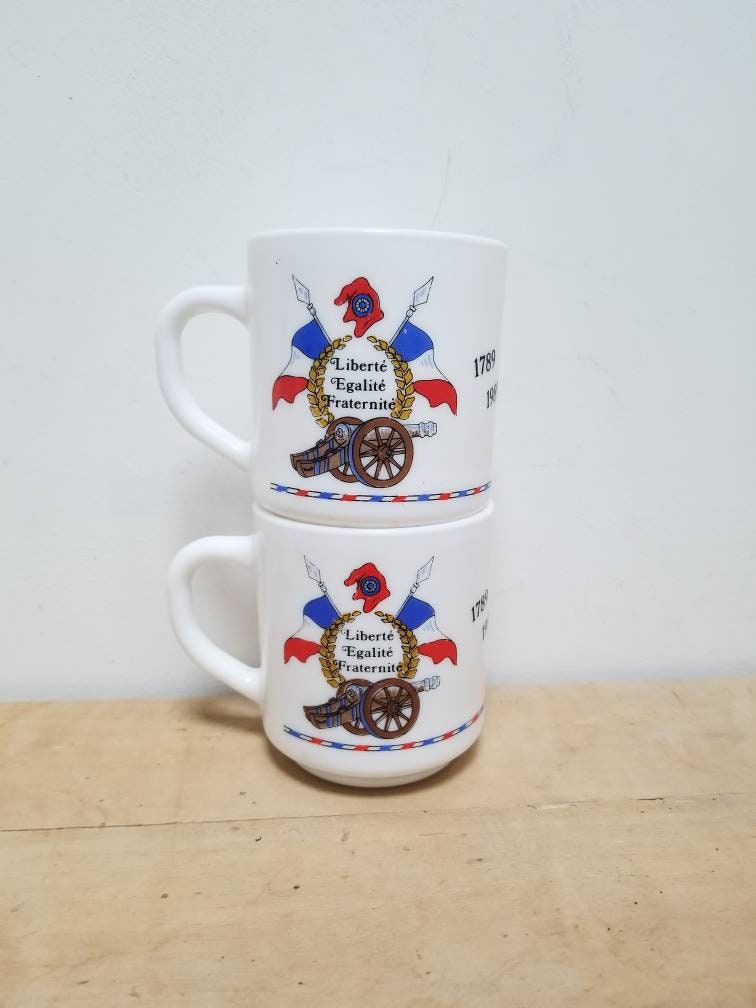 Tasse à Café/Thé Arcopal Vintage Français Célébrant Les 200 Ans de La Révolution Tasses Commémorativ