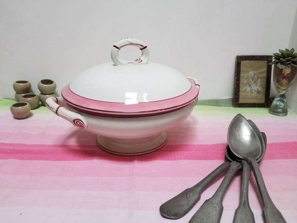Antique Français Années 1900 Kg Lunéville Faience Lidded Serving Bowl ou Soupe Tureen avec Détail Ro